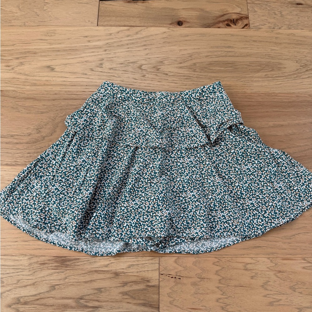 Entro | Ruffle Layered Mini Skirt Green/Floral Size S